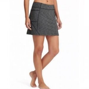 Athleta women’s excursion heathered skort size XS